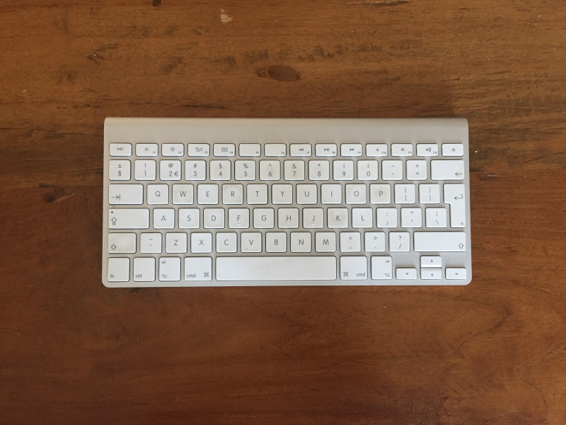 Typing on keyboard  download free stereo sound effect
