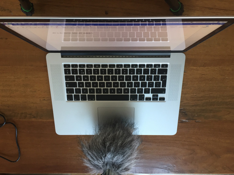 Typing on MacBook Pro 2015 keyboard download free stereo sound effect