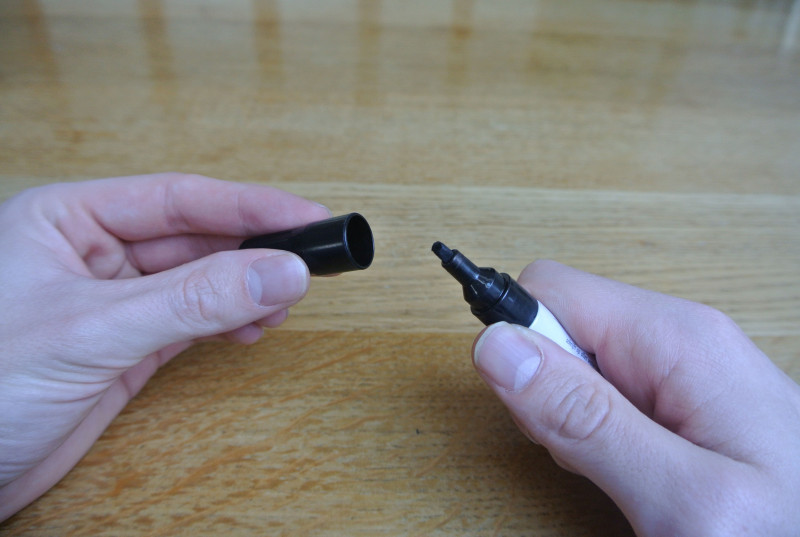 Permanent marker cap click download free stereo sound effect