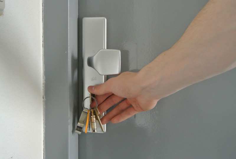 Door download free stereo sound effect