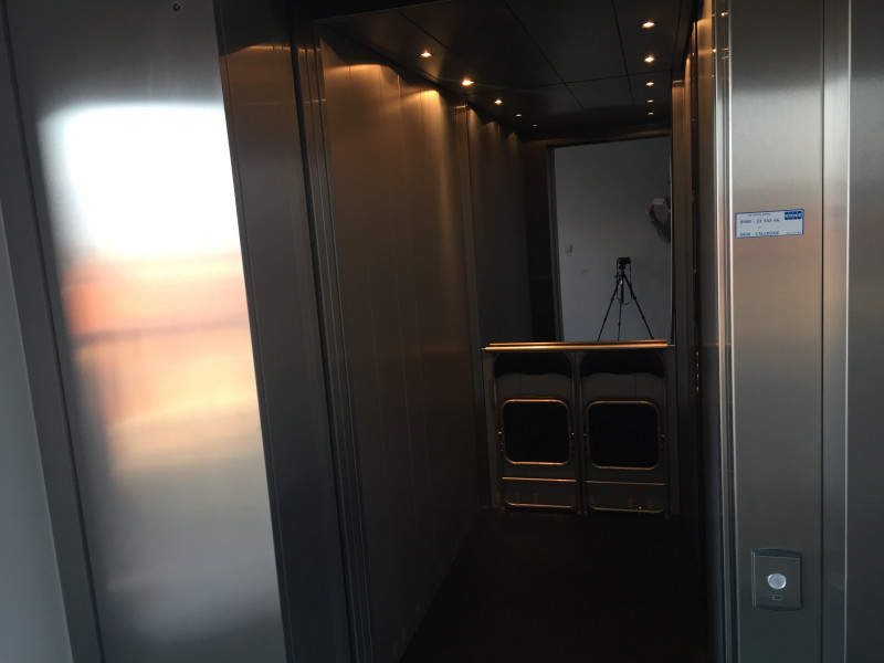 Elevator moves download free stereo sound effect
