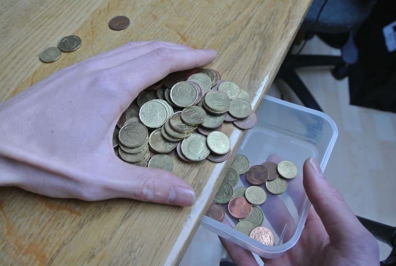Coins or money download free stereo sound effect