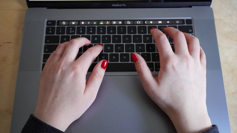 Keyboard typing download free stereo sound effect